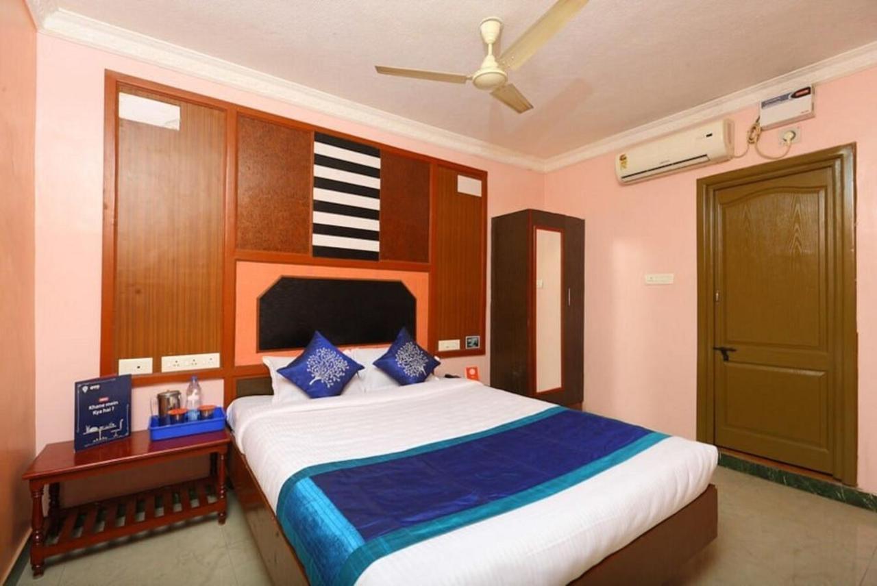 Gnana Srm Residecny Hotel Pondicherry Exterior photo
