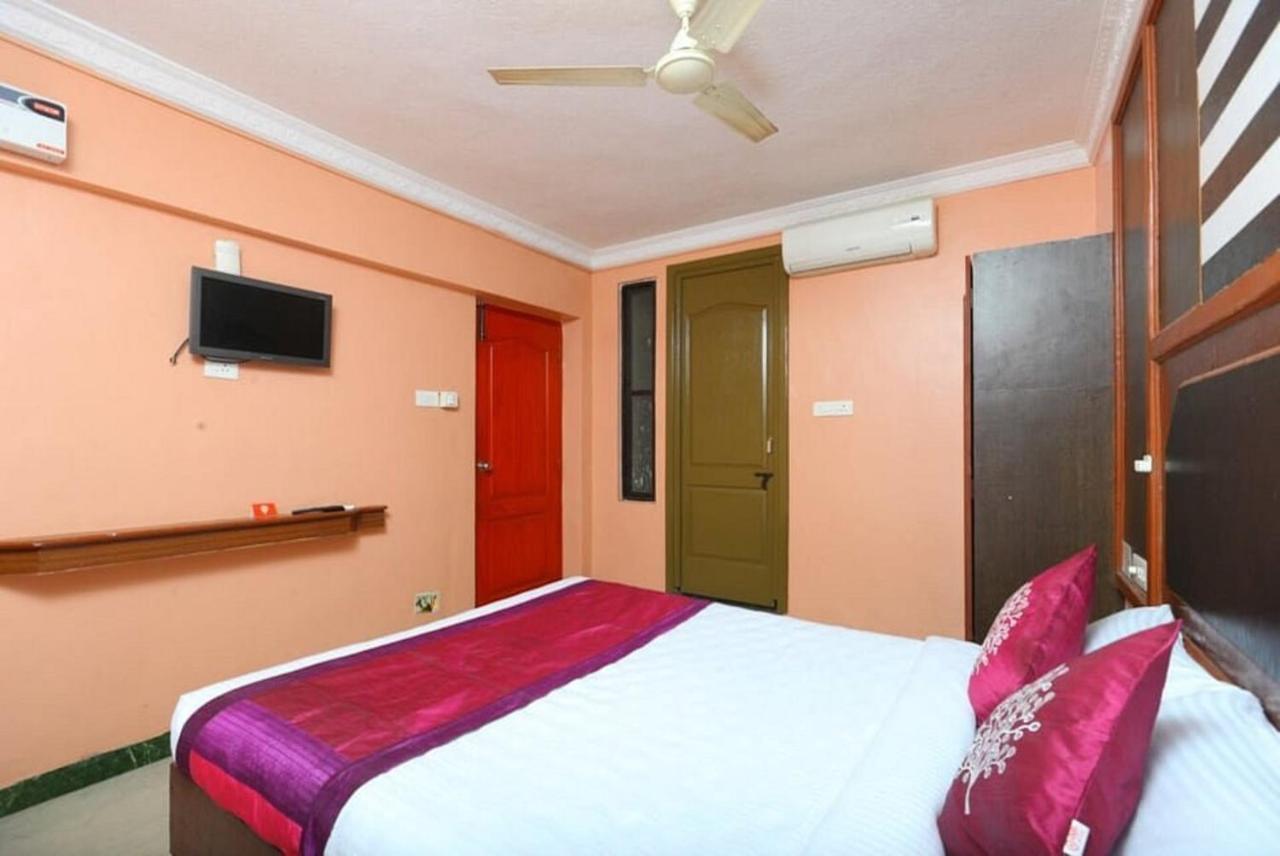 Gnana Srm Residecny Hotel Pondicherry Exterior photo