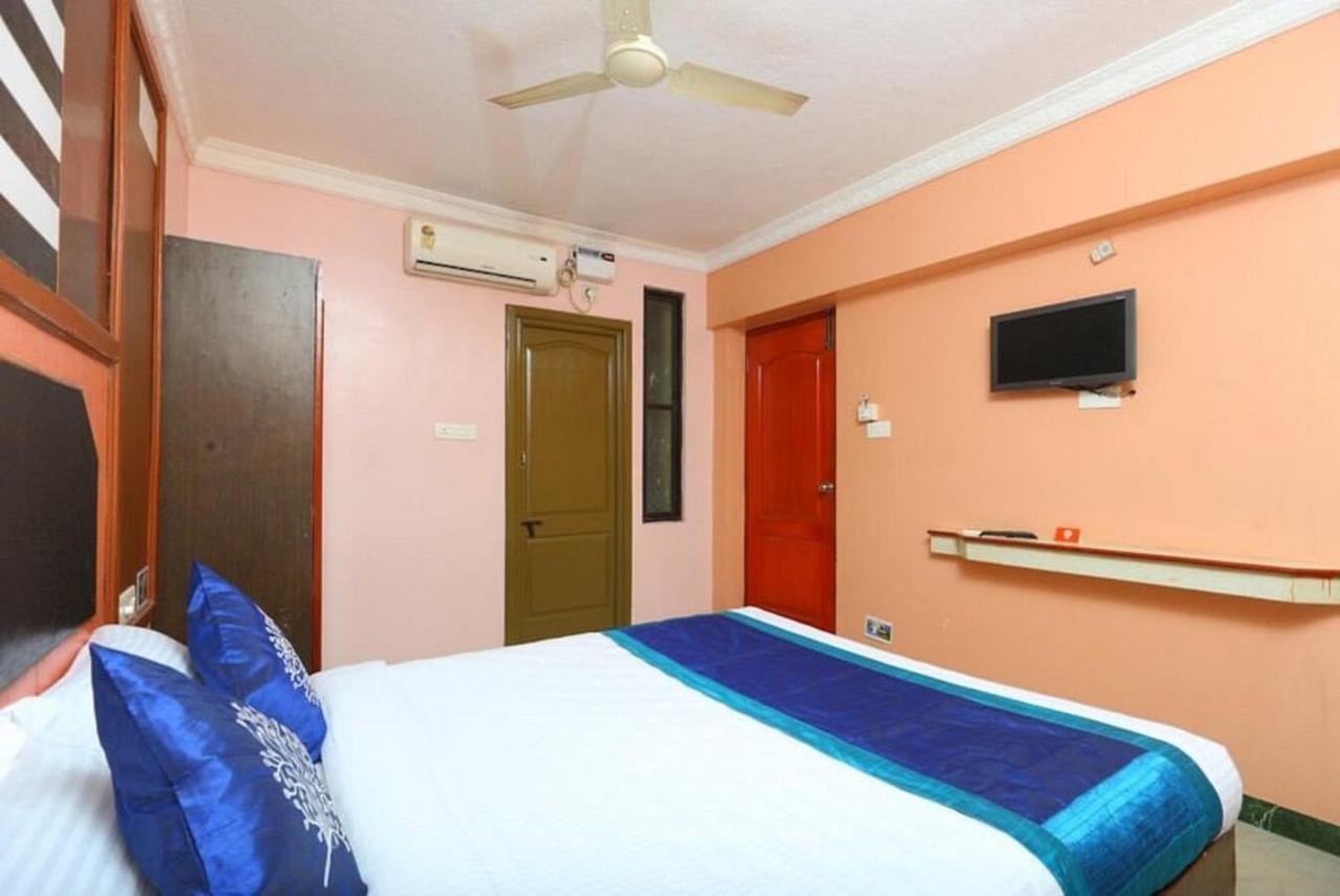 Gnana Srm Residecny Hotel Pondicherry Exterior photo